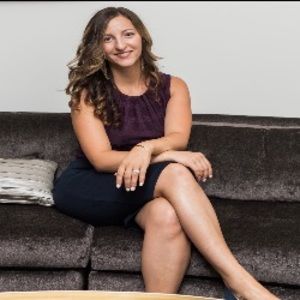 Meet your Posher, Natalie